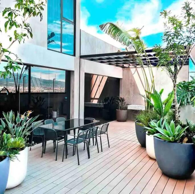 Cosmopolitan Apt 1407, 5 Star Facilities, 15M Sjo Airport, Parking, Pool, Gym San José Exteriör bild