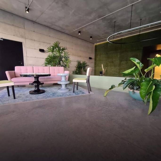 Cosmopolitan Apt 1407, 5 Star Facilities, 15M Sjo Airport, Parking, Pool, Gym San José Exteriör bild